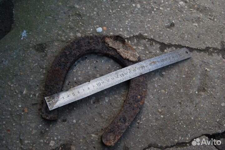 Подкова старинная с тяжеловоза