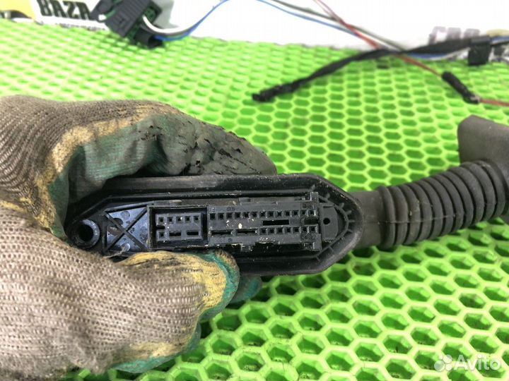 Электропроводка (коса) двери задней правой R BMW 5