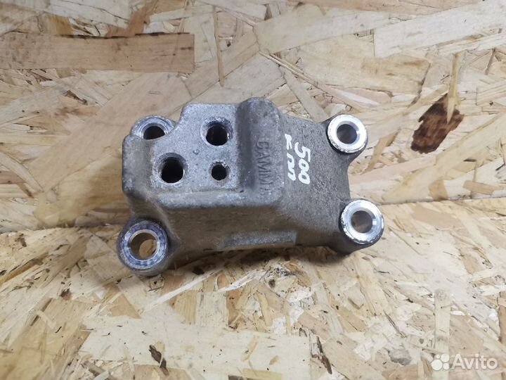 Кронштейн подушки кпп kia ceed 1 ed