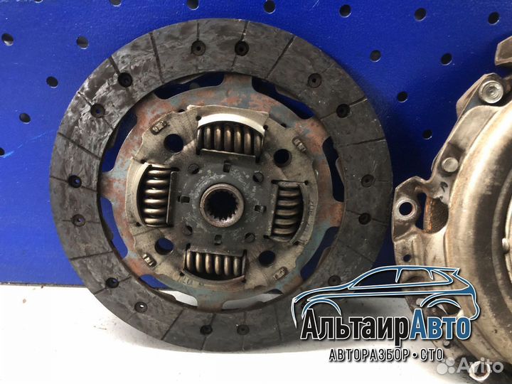 Диск корзина сцепления Ford Focus 2 комплект