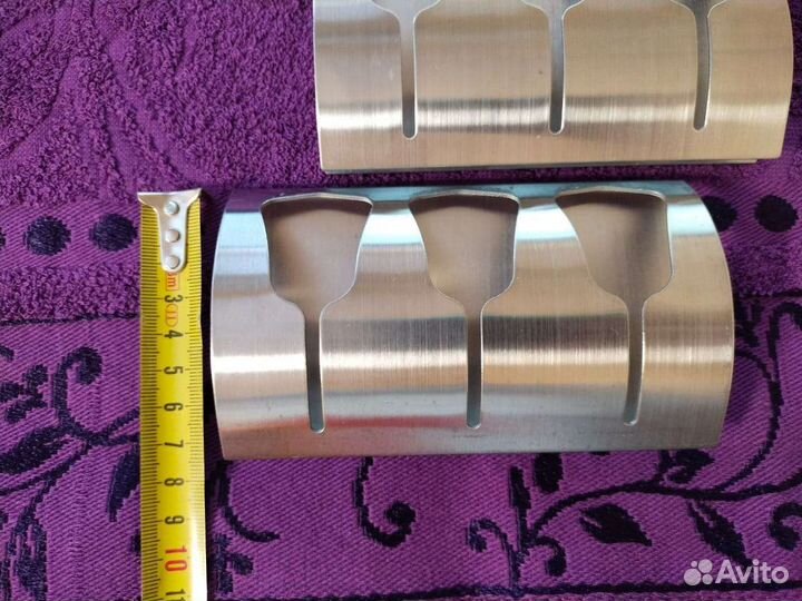 Настенный крючок для полотенец