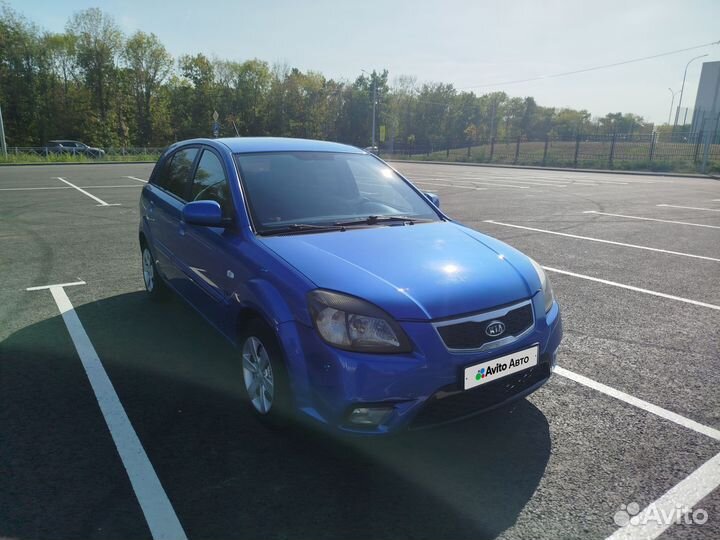 Kia Rio 1.4 AT, 2011, 290 000 км