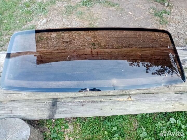 Заднее стекло волга