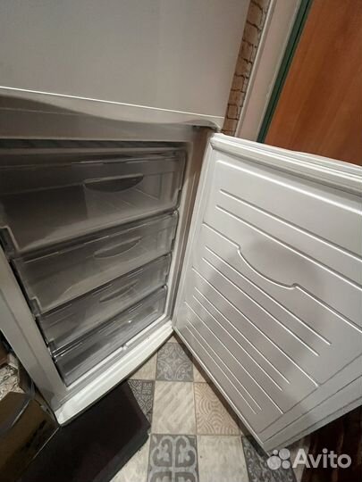 Холодильник атлант двухкамерный