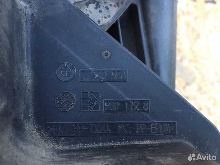 Корпус воздушного фильтра BMW 7 e65/66