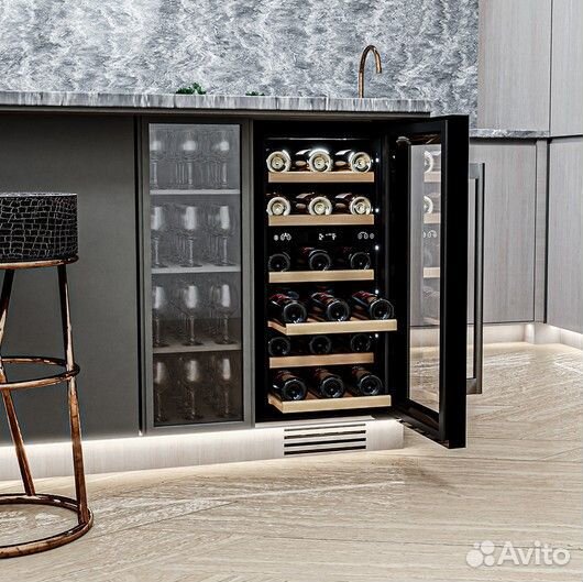 Винный шкаф. Холодильник для вина