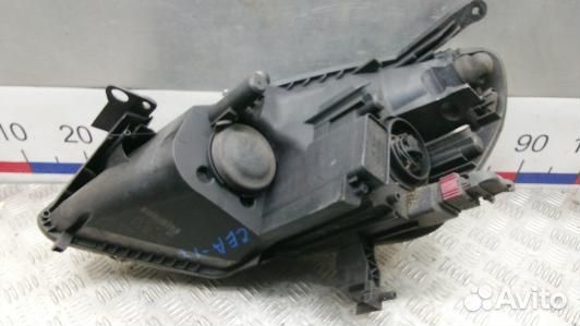 Фара правая opel zafira B (CEA17MU01)