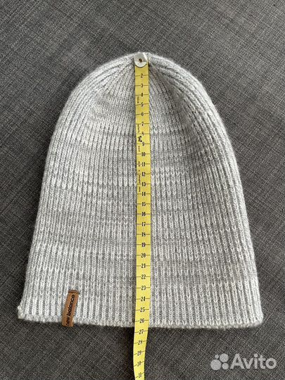 Шапка новая New balance