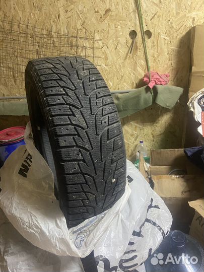 Hankook Winter I'Pike 205/55 R16