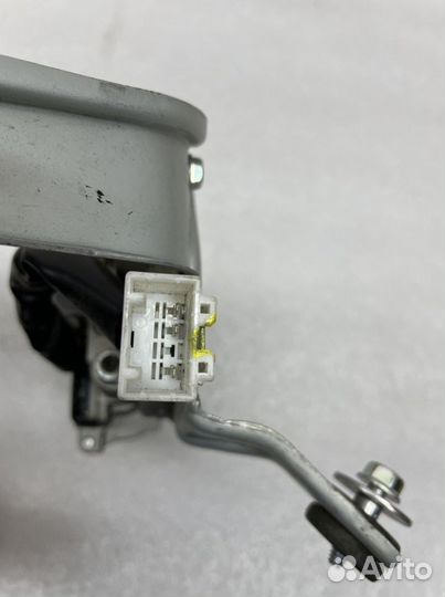 Дворник крышки багажника Kia Rio3 хэтчбек