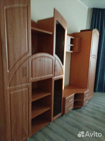 Стенка в гостиную бу