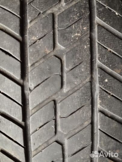 Yokohama Geolandar G033 215/70 R16 100H