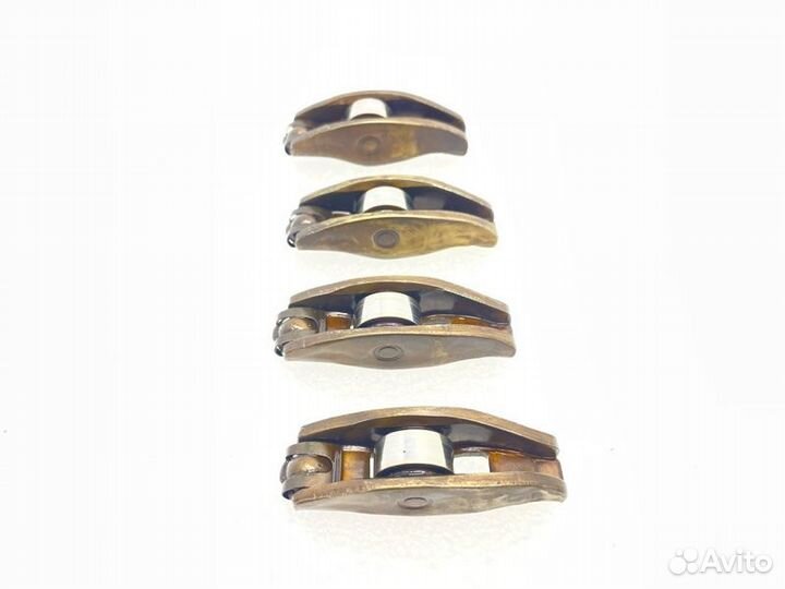 Коромысло выпускного клапана Skoda Yeti 5L 1.2