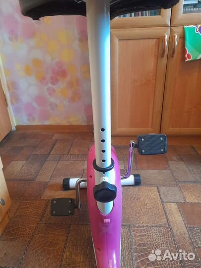 Велотренажер компактный, лёгкий