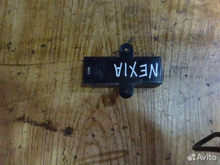 Блок управления центральным замком Daewoo Nexia 1