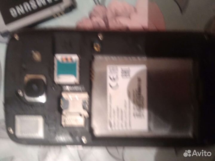 Телефон Samsung