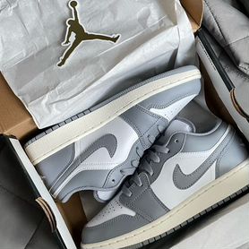 Кроссовки Nike Air Jordan 1 Low (GS) 553560-053