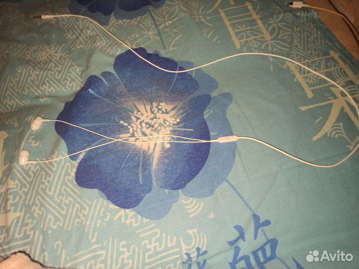 Наушник с хорошим микрофоном