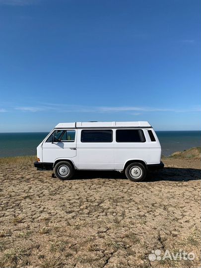 Полуинтегрированный Volkswagen Transporter, 1985