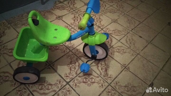 Детский трехколесный велосипед