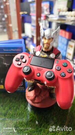 Sony PS4 Slim 1TB(2208) 2 Геймпада Три Диска