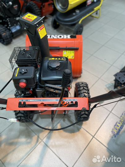 Снегоуборщик бензиновый Honda GX270 9HP