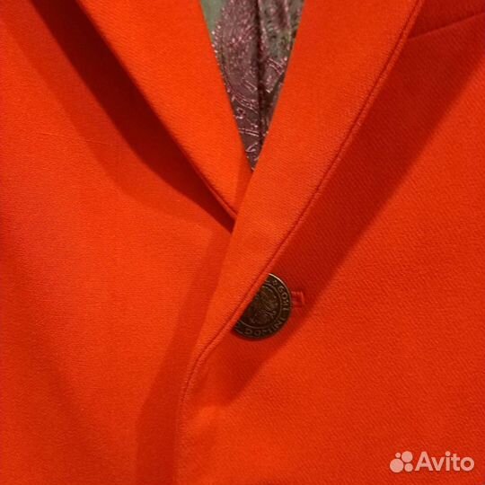 Пиджак на мальчика 134-140 р-р