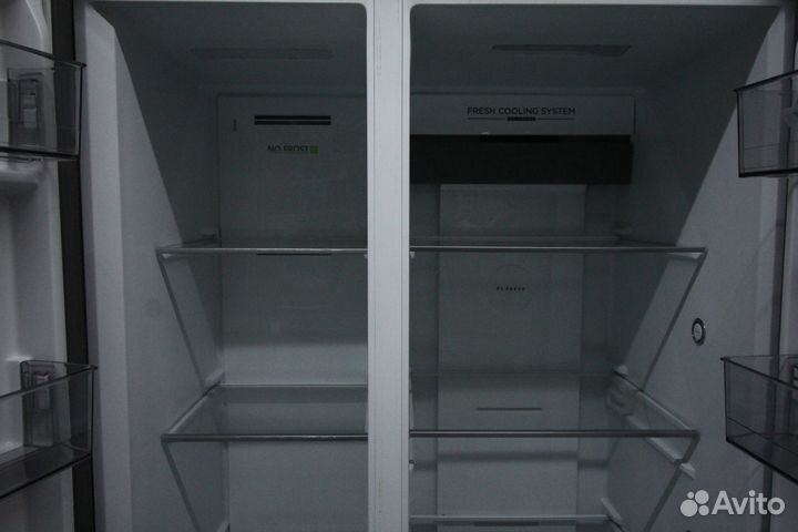 Холодильник Side by Side Midea