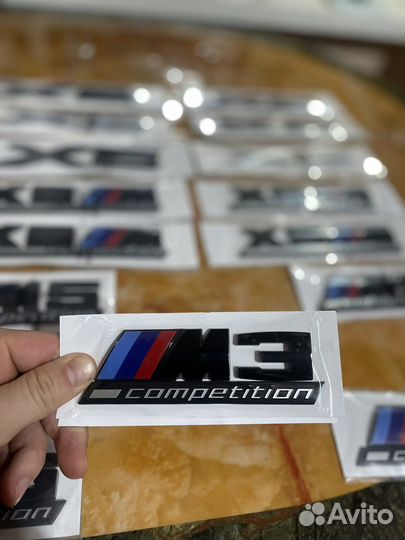 Шильдик на BMW