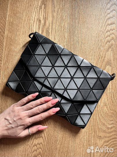 Сумка-клатч черная матовая в ромбик новая