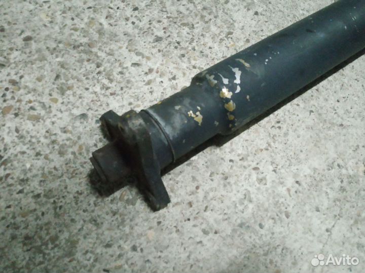Карданный вал задний BMW 5 E39 рест. 2001 1229642