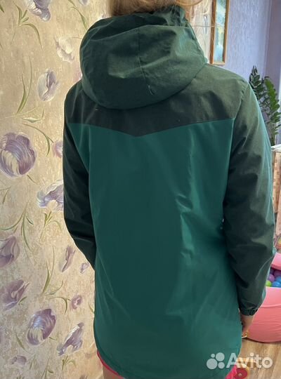 Горнолыжная куртка женская 46-48