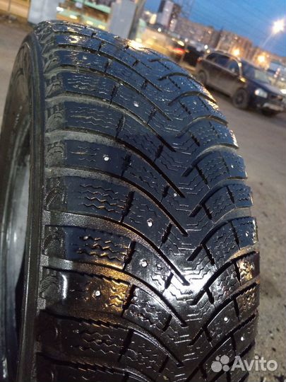 Michelin Latitude X-Ice North 215/70 R16 100T