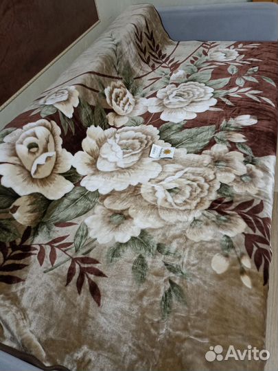 Плед покрывало новый 160*210
