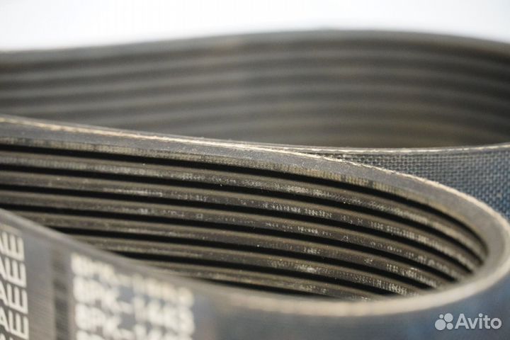 Ремень поликлиновой 8рк-1445