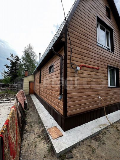 Дом 99,8 м² на участке 5,3 сот.