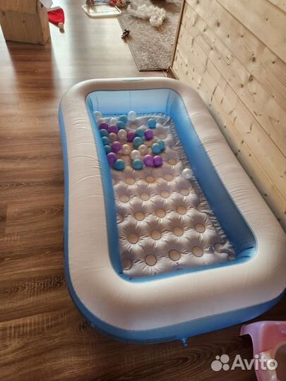 Детский надувной бассейн intex