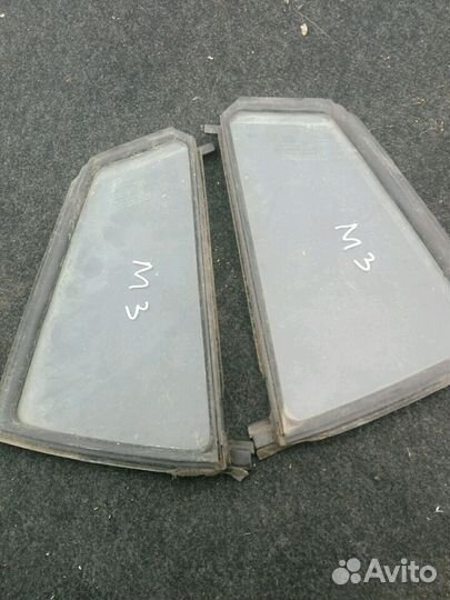 Форточка задней двери Мазда 3 вк