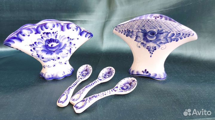 Фарфоровая посуда гжель