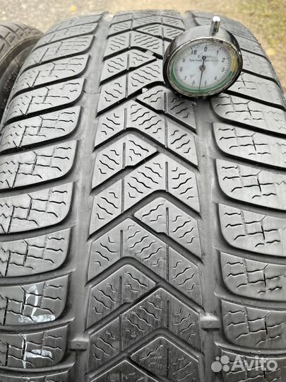 Pirelli Winter Sottozero 3 245/45 R19