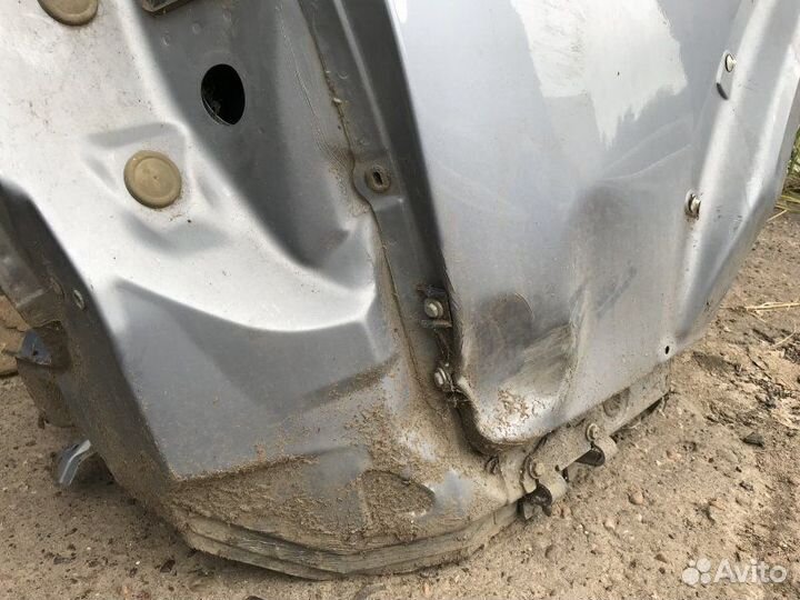 Четверть задний правый Land Rover Discovery 3