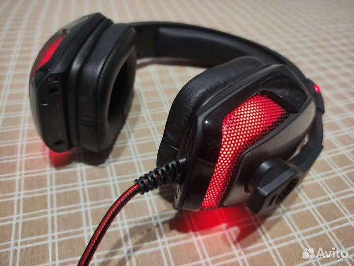 Игровые наушники с микрофоном
