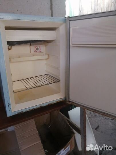 Продам холодильник Морозко