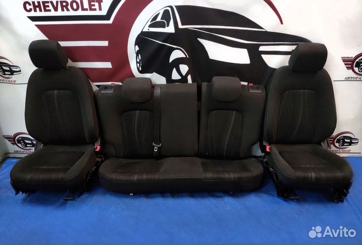 Комплект передних и задних сидений Aveo T300