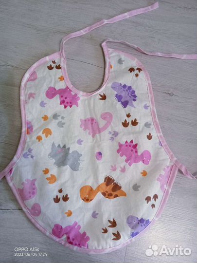 Нагрудник силиконовый