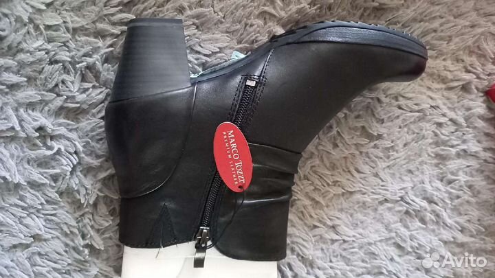 Ботинки женские новые 39