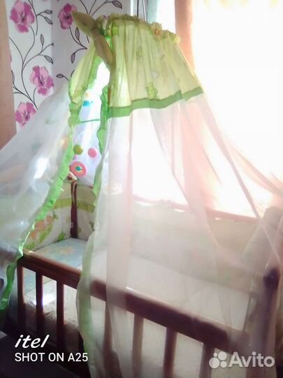 Кроватка маятник+ матрас