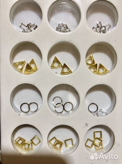 Металические фигурки для ногтей
