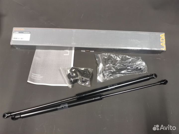 Комплект амортизаторов капота LADA Largus