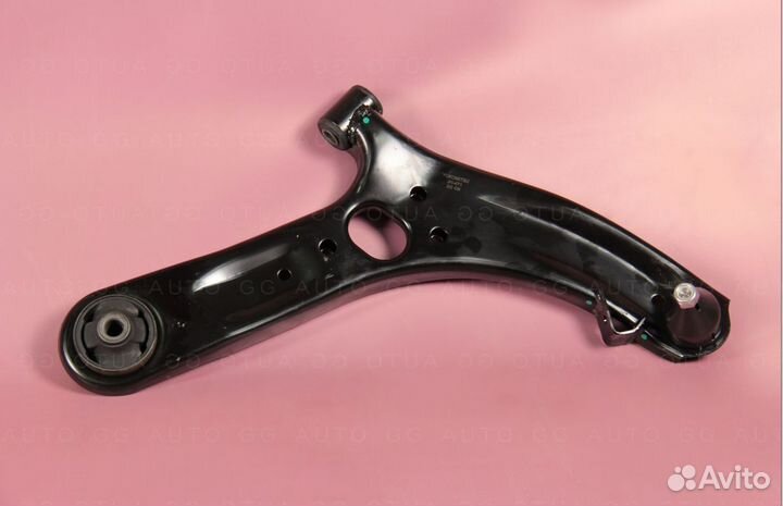 Рычаг нижний на Киа Рио 3 Солярис 10 - 15